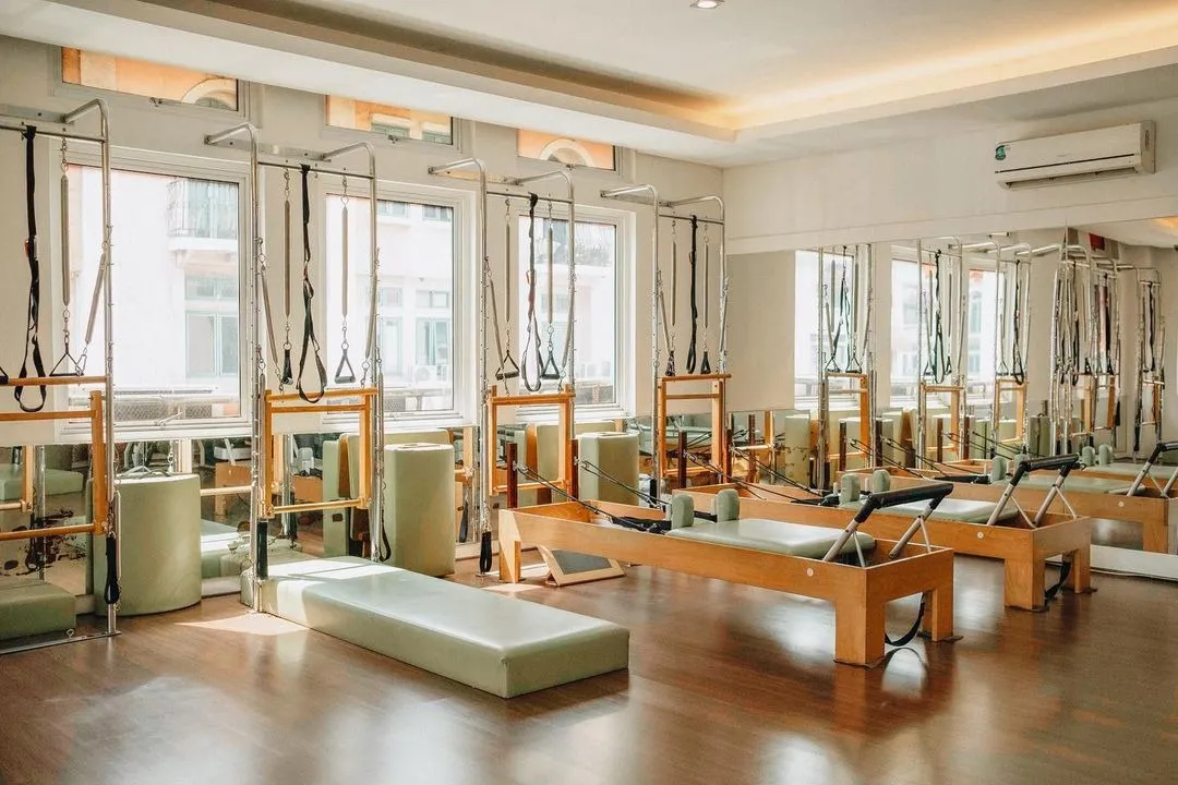 Premium Pilates Reformer Session - Banner 2